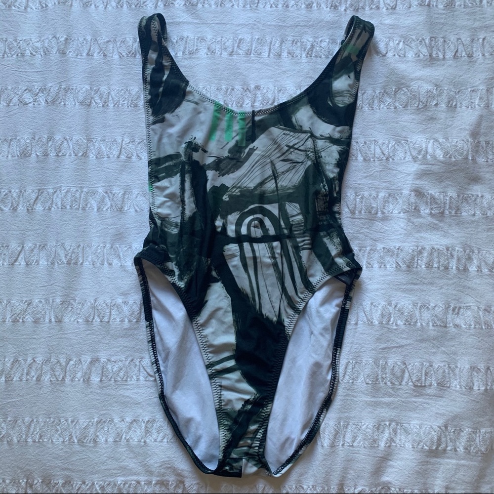 NORMA KAMALI graffiti one piece *sold out*